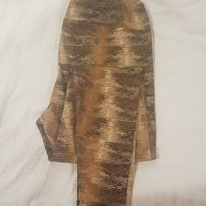 Lularoe TC leggings EUC
